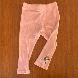 🍊5/$25 NWOT Peachy Pink Floral Embroidered Leggings size 18m